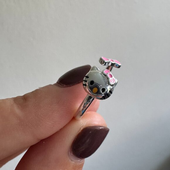 925 Sterling Silver Hello Kitty Adjustable Ring - Picture 9 of 9